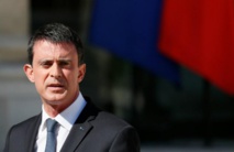 Valls "soutient" les maires ayant interdit le "burkini"