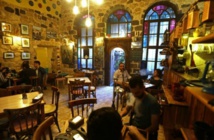 A Damas, le désespoir de la Syrie dépeint par des artistes qui ont fui la guerre A Damas, le désespoir de la Syrie dépeint par des artistes qui ont fui la guerre