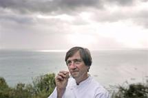 Le chef breton Olivier Roellinger, à Cancale en 2005 Le chef breton Olivier Roellinger, à Cancale en 2005