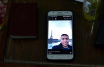 Paris: l'assaillant du Louvre "formellement identifié" Paris: l'assaillant du Louvre "formellement identifié"