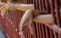 Philippines: des photos de détenus nus scandalisent les ONG Philippines: des photos de détenus nus scandalisent les ONG