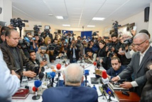 Le PJD convoque une session extraordinaire de son Conseil national samedi pour élargir les consultations et prendre la décision adéquate Le PJD convoque une session extraordinaire de son Conseil national samedi pour élargir les consultations et prendre la décision adéquate