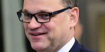 En Finlande, c'est le Premier ministre qui pilote son avion En Finlande, c'est le Premier ministre qui pilote son avion