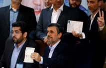 Iran: l'ex-président Ahmadinejad s'inscrit pour la présidentielle Iran: l'ex-président Ahmadinejad s'inscrit pour la présidentielle