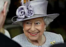 La reine Elizabeth II fête ses 91 ans, toujours bon pied bon oeil La reine Elizabeth II fête ses 91 ans, toujours bon pied bon oeil