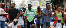 Négociations bloquées en Guadeloupe, situation apaisée en Martinique Négociations bloquées en Guadeloupe, situation apaisée en Martinique