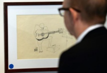 Un croquis de Lennon pour la pochette de "Sgt. Pepper's" aux enchères Un croquis de Lennon pour la pochette de "Sgt. Pepper's" aux enchères