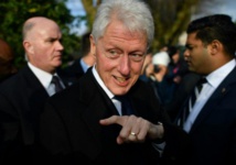 Bill Clinton a écrit un roman avec l'écrivain James Patterson Bill Clinton a écrit un roman avec l'écrivain James Patterson