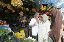 Les marocains s'enflamment contre la hausse des prix des produits alimentaires Les marocains s'enflamment contre la hausse des prix des produits alimentaires