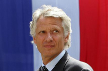 Deux ans de Sarkozy à l'Elysée : "pas grand chose à fêter", selon Villepin Deux ans de Sarkozy à l'Elysée : "pas grand chose à fêter", selon Villepin