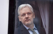 Assange: la Suède renonce aux poursuites pour viol