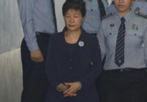 L'ex-présidente sud-coréenne jugée pour corruption L'ex-présidente sud-coréenne jugée pour corruption