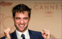 Le Festival de Cannes sous adrénaline, avec Robert Pattinson en braqueur survolté Le Festival de Cannes sous adrénaline, avec Robert Pattinson en braqueur survolté