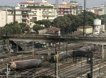 Un train déraille et explose en Toscane, au moins 14 morts