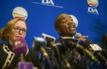 Afrique du Sud: l'ex-cheffe de l'opposition punie pour des tweets sur la colonisation Afrique du Sud: l'ex-cheffe de l'opposition punie pour des tweets sur la colonisation