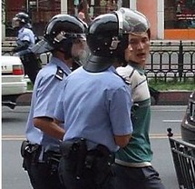 Chine: au moins 140 morts dans des violences dans l'ouest du pays Chine: au moins 140 morts dans des violences dans l'ouest du pays