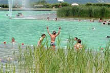 Baignades artificielles et piscines biologiques doivent être mieux encadrées