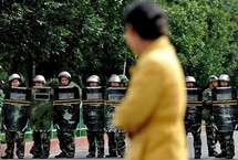 Cinq personnes tuées dans les manifestations à Urumqi Cinq personnes tuées dans les manifestations à Urumqi