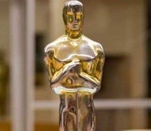 Steve Martin et Alec Baldwin animeront la prochaine cérémonie des Oscars Steve Martin et Alec Baldwin animeront la prochaine cérémonie des Oscars