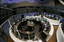 Recul des actions en Europe, records à Wall Street, bond du sterling Recul des actions en Europe, records à Wall Street, bond du sterling