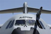 Airbus A400M: le premier vol est prévu vendredi matin