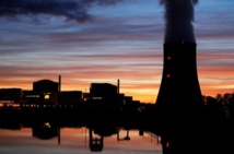 Nucléaire: Greenpeace alerte sur la sécurité du combustible usé