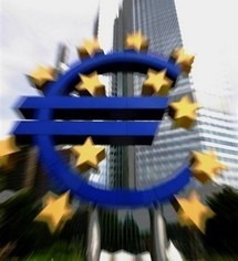 Zone euro: l'inflation accélère à 0,9% en décembre