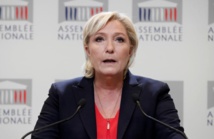 Marine Le Pen dénonce une "fatwa bancaire" contre le FN Marine Le Pen dénonce une "fatwa bancaire" contre le FN