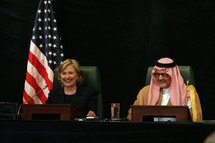 Hillary Clinton et Saoud Al-Fayçal