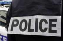 Deux policiers blessés lors d'échauffourées près de Paris