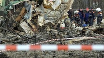 Accident d'avion polonais: la moitié des corps identifiés