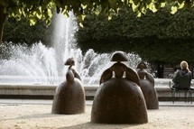 Chambord accueille Manolo Valdés et ses imposantes sculptures Chambord accueille Manolo Valdés et ses imposantes sculptures