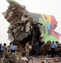 Survie d'un enfant dans le crash en Libye: "un vrai miracle"