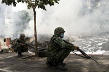 Thaïlande: les locaux d'une télévision incendiés par les manifestants Thaïlande: les locaux d'une télévision incendiés par les manifestants