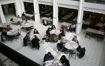Les étudiants français repassent en tête des bénéficiaires d'Erasmus Les étudiants français repassent en tête des bénéficiaires d'Erasmus
