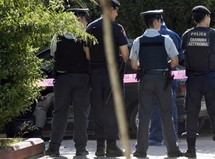 Un journaliste grec assassiné lundi matin près d'Athènes Un journaliste grec assassiné lundi matin près d'Athènes