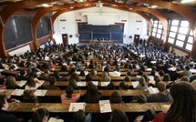 Université: coût de la rentrée en hausse de 2,5%, selon la FAGE Université: coût de la rentrée en hausse de 2,5%, selon la FAGE