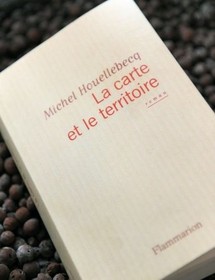 Un nouveau Michel Houellebecq férocement drôle pour la rentrée littéraire Un nouveau Michel Houellebecq férocement drôle pour la rentrée littéraire