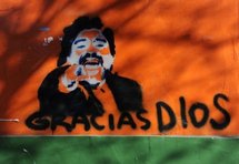 Le groupe Facebook "Sauvons Maradona" à l'aide du Pibe face au fisc Le groupe Facebook "Sauvons Maradona" à l'aide du Pibe face au fisc