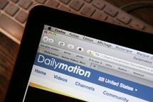 Dailymotion vitrine de l'INA avec 50.000 vidéos d'archives en ligne Dailymotion vitrine de l'INA avec 50.000 vidéos d'archives en ligne