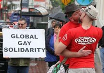 USA: des vidéos sur internet au secours des adolescents homosexuels USA: des vidéos sur internet au secours des adolescents homosexuels