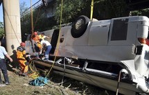 Accident d'un bus de touristes français en Turquie: un mort, 18 blessés Accident d'un bus de touristes français en Turquie: un mort, 18 blessés