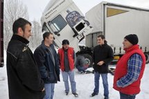 Neige: 7.000 poids lourds bloqués en Rhône-Alpes et Auvergne, amélioration Neige: 7.000 poids lourds bloqués en Rhône-Alpes et Auvergne, amélioration