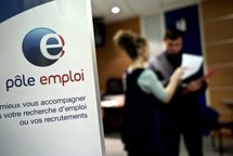 Stabilité du chômage au troisième trimestre, mais remontée pour les jeunes Stabilité du chômage au troisième trimestre, mais remontée pour les jeunes