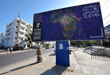 Sénégal: le Festival mondial des arts nègres lancé, appel à la "décolonisation mentale" Sénégal: le Festival mondial des arts nègres lancé, appel à la "décolonisation mentale"