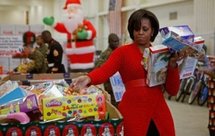 Michelle Obama aide à localiser le père Noël