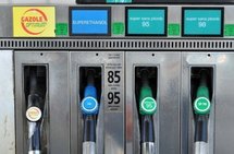 Les prix des carburants augmentent encore, au plus haut depuis 2 ans