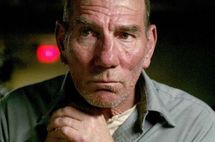 Pete Postlethwaite