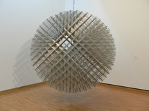 François Morellet, un artiste tout en légèreté et impertinence François Morellet, un artiste tout en légèreté et impertinence