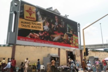 Nigeria: un bouillon cube lance une polémique sur l'image de la femme Nigeria: un bouillon cube lance une polémique sur l'image de la femme